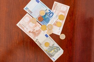 euros ftoxeia
